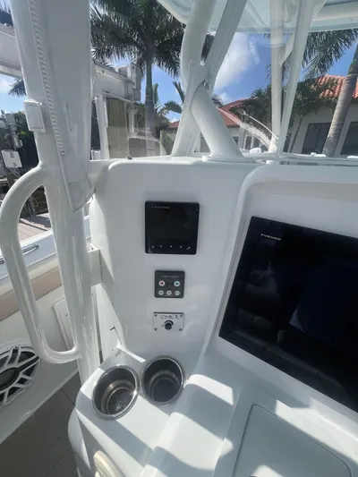 Jenny B Yacht Photos Pics 