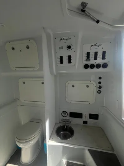 Jenny B Yacht Photos Pics 