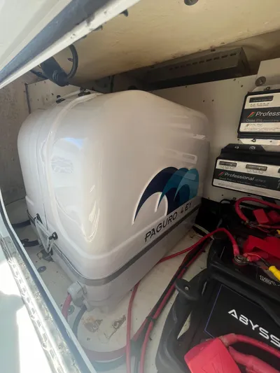 Jenny B Yacht Photos Pics 