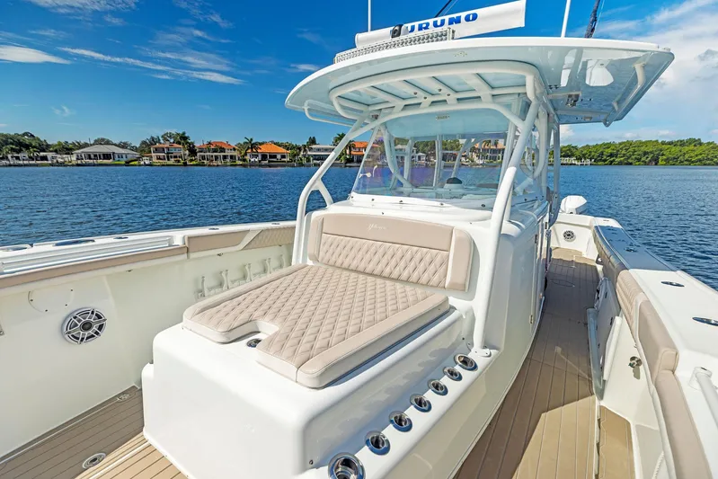 Jenny B Yacht Photos Pics 