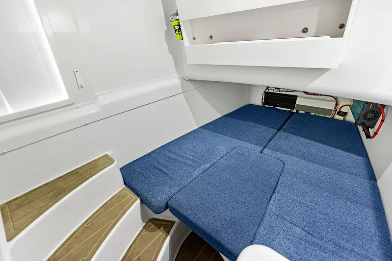 Jenny B Yacht Photos Pics 