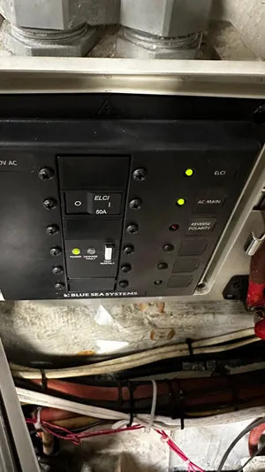 2023 Engines Yacht Photos Pics 