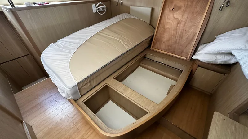 2023 Engines Yacht Photos Pics 