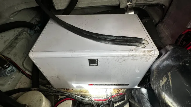 2023 Engines Yacht Photos Pics 