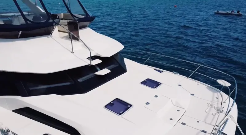 2023 Engines Yacht Photos Pics 