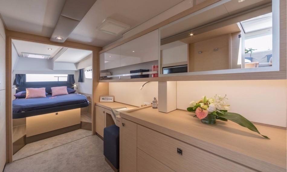 2019 Fountaine Pajot 46 