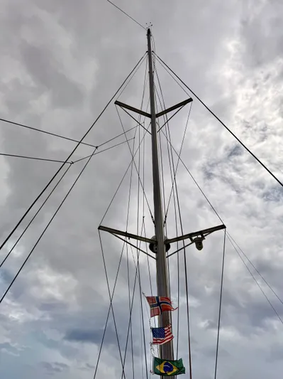 Cerebral Seabatical Yacht Photos Pics 