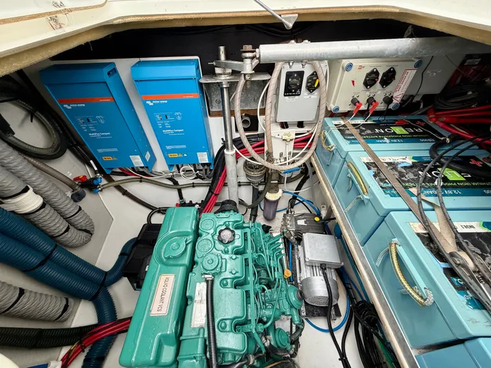 Cerebral Seabatical Yacht Photos Pics 