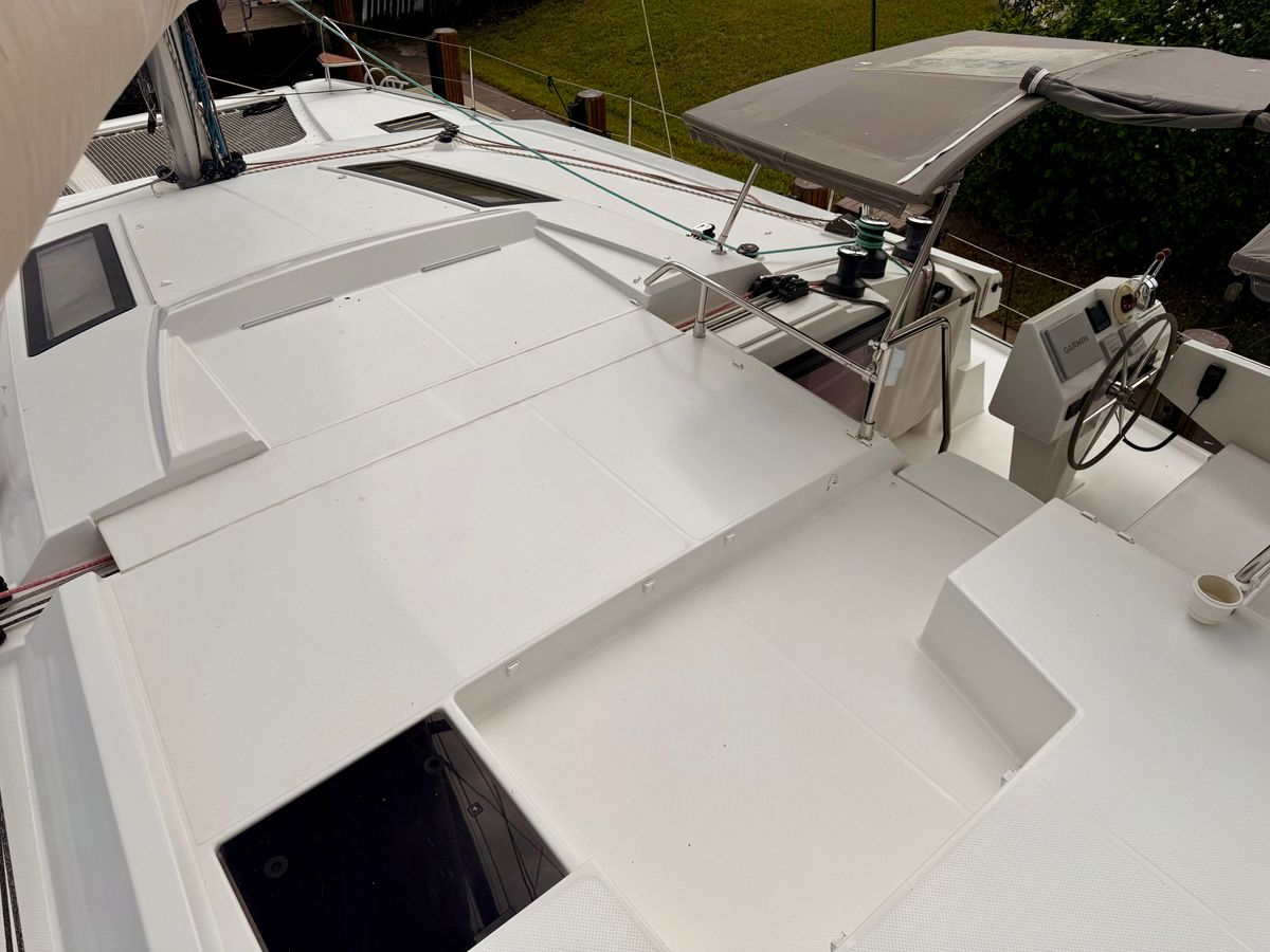 2019 Fountaine Pajot 46 