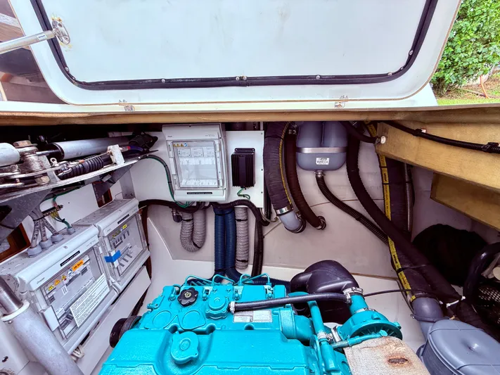 Cerebral Seabatical Yacht Photos Pics 