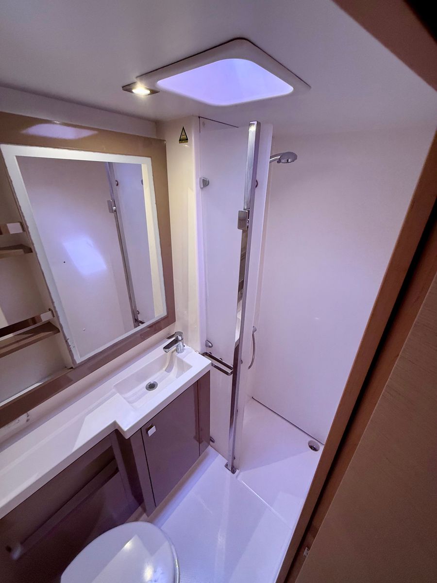 2019 Fountaine Pajot 46 