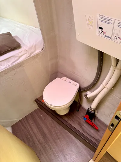 Cerebral Seabatical Yacht Photos Pics 