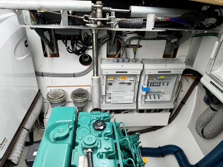 Cerebral Seabatical Yacht Photos Pics 