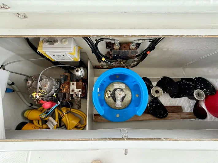 Cerebral Seabatical Yacht Photos Pics 