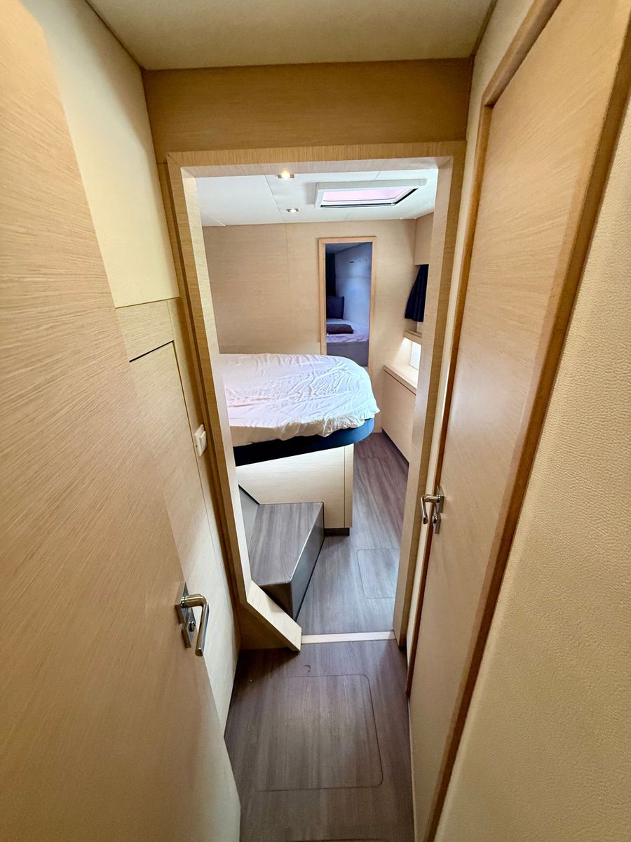 2019 Fountaine Pajot 46 