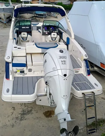 270-100 Yacht Photos Pics 