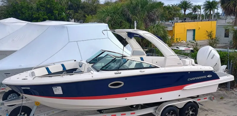 270-100 Yacht Photos Pics 