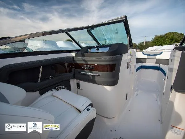 270-100 Yacht Photos Pics 