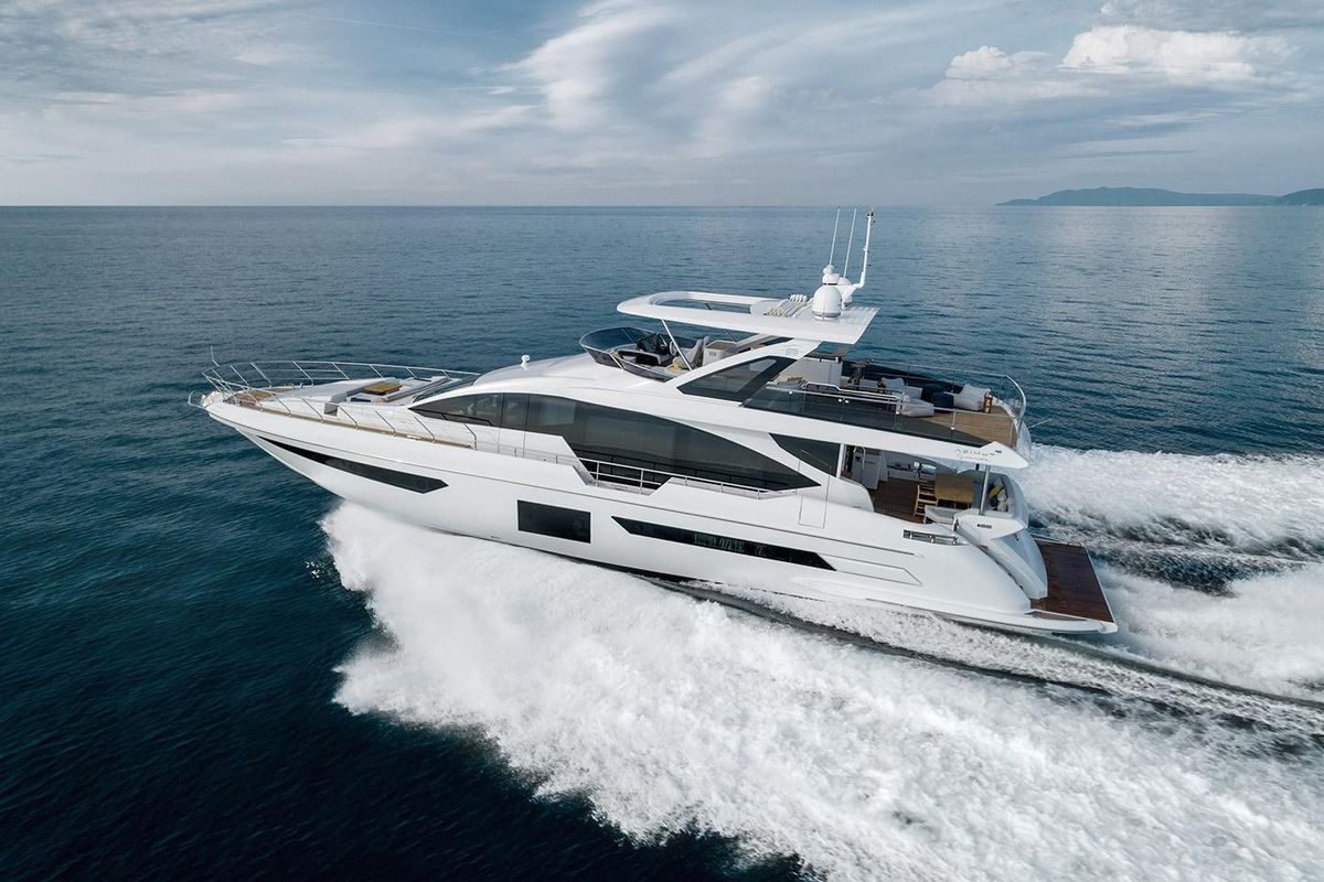 2020 Azimut 87 