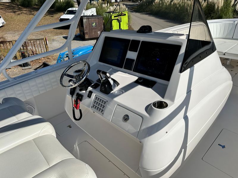 2015 Intrepid 375 Center Console