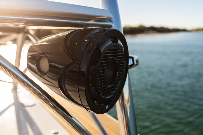 Toto II Yacht Photos Pics Close-up of a speaker on a 2019 Mag Bay 33 CC boat.