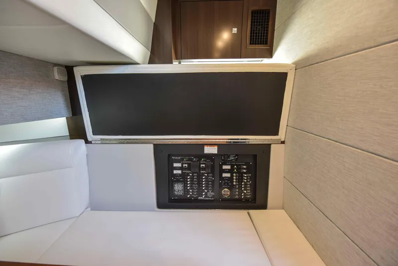 Sea Ya Later Yacht Photos Pics 