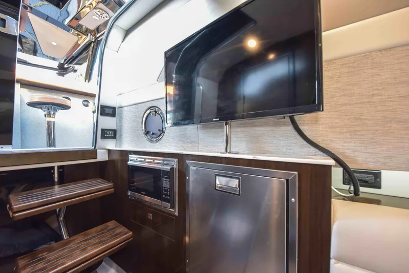 Sea Ya Later Yacht Photos Pics 