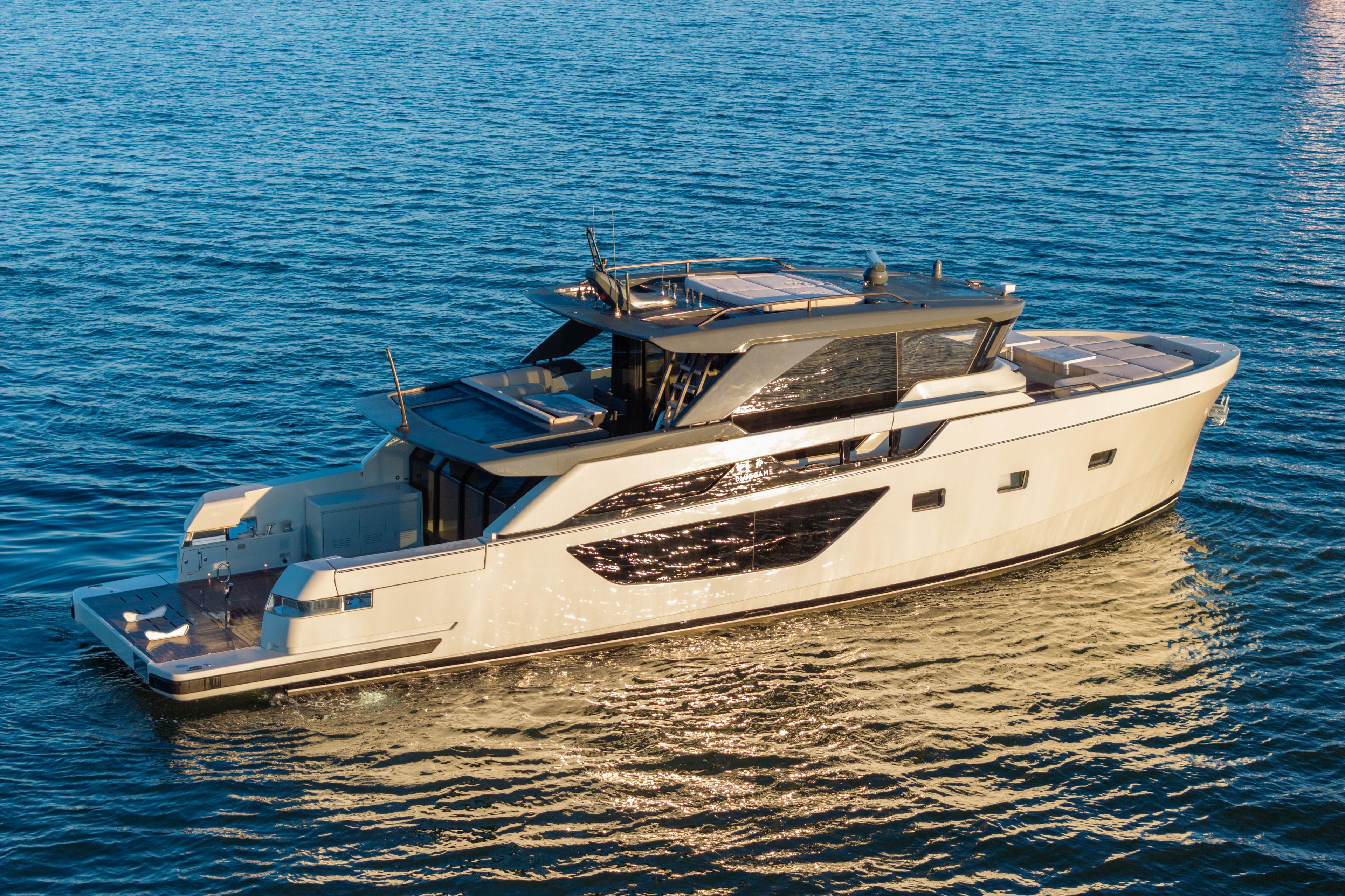 Yacht