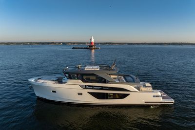 Yacht