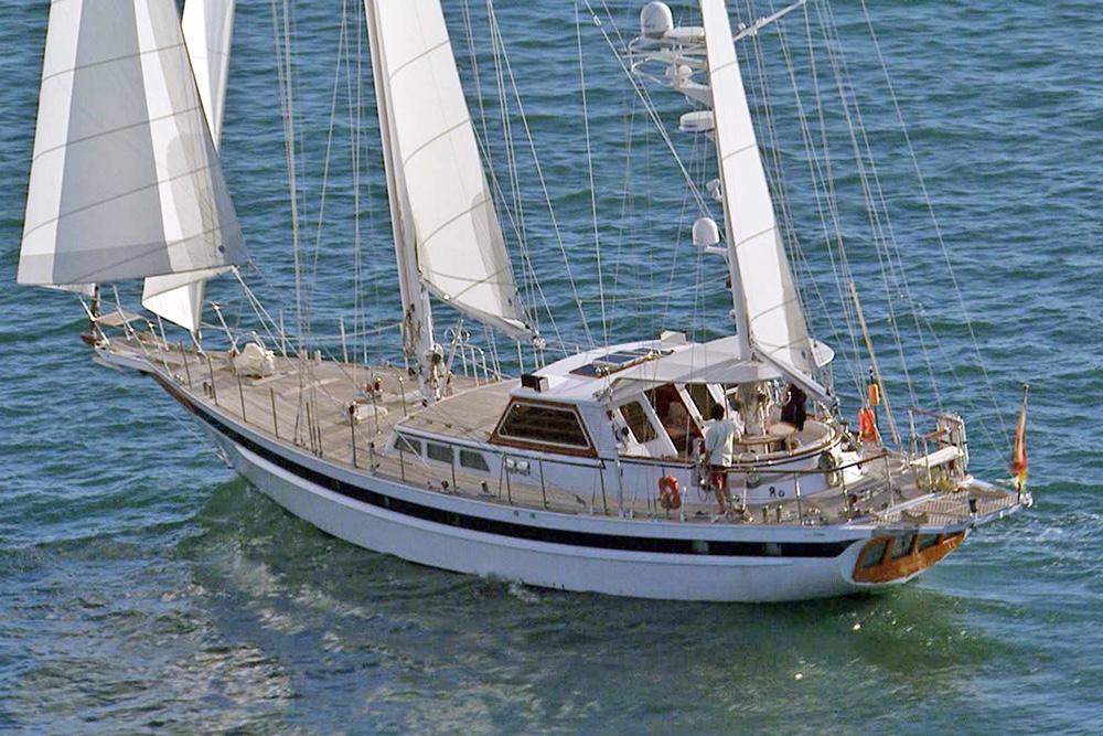 1984 Jongert 20DS Cutter Ketch Deck saloon