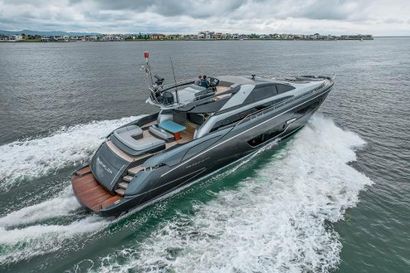 2018 87' 4'' Riva-Domino 88 Super Gold Coast, QLD, AU