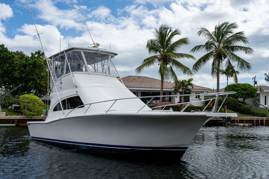 2006 Luhrs 36 Convertible