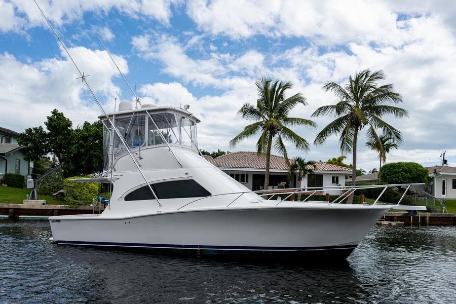 2006 Luhrs 36 Convertible