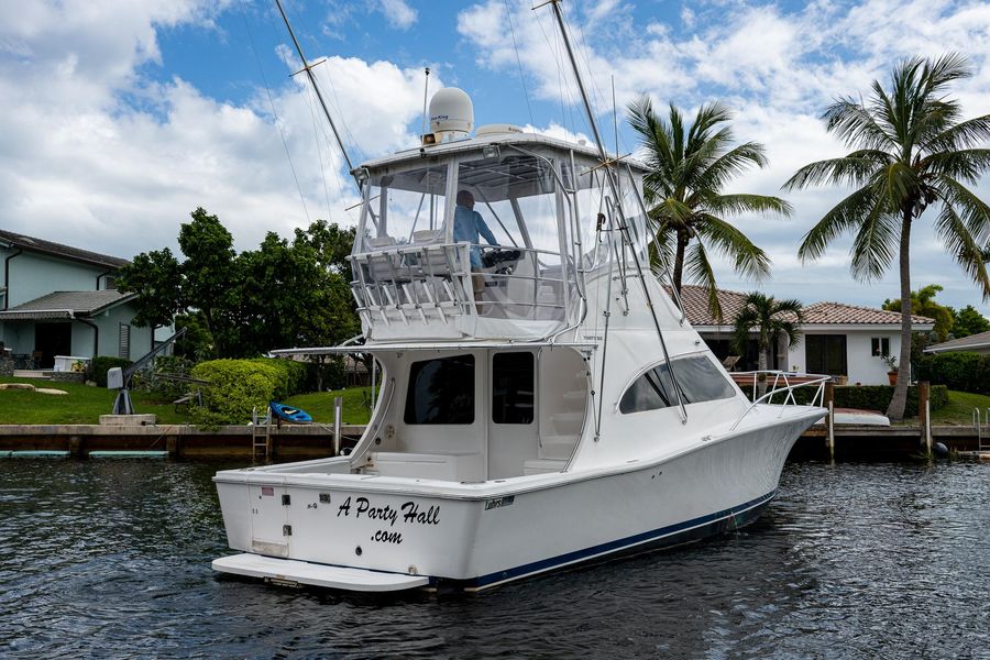 2006 Luhrs 36 Convertible