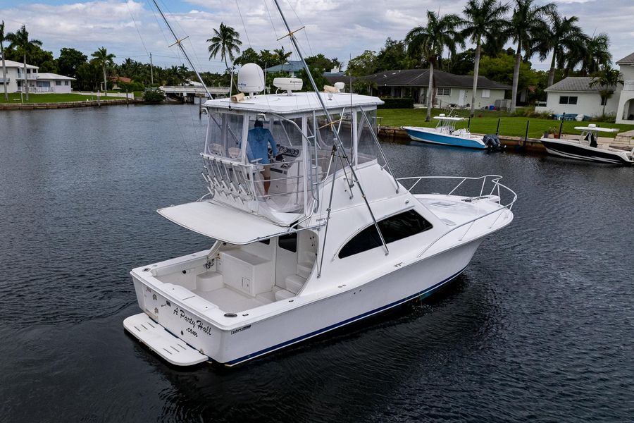 2006 Luhrs 36 Convertible