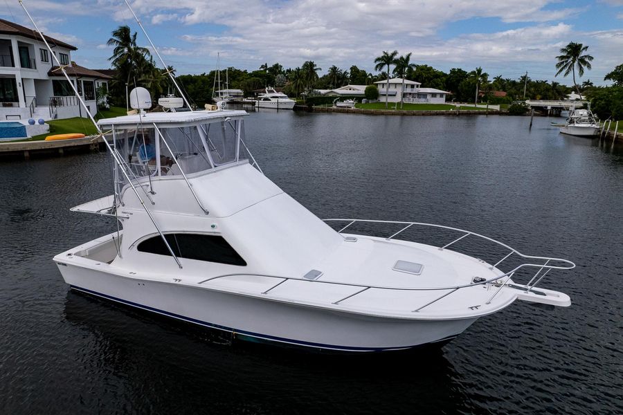 2006 Luhrs 36 Convertible