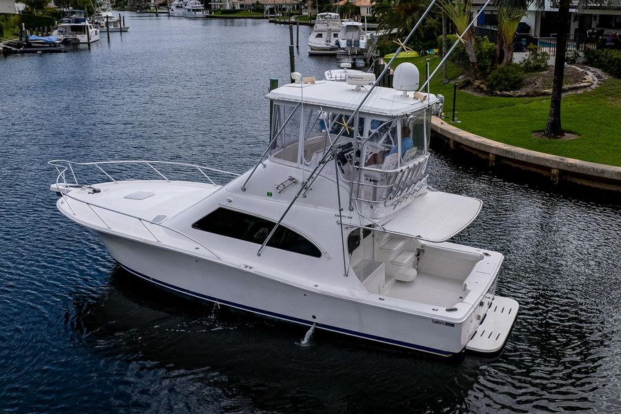 2006 Luhrs 36 Convertible