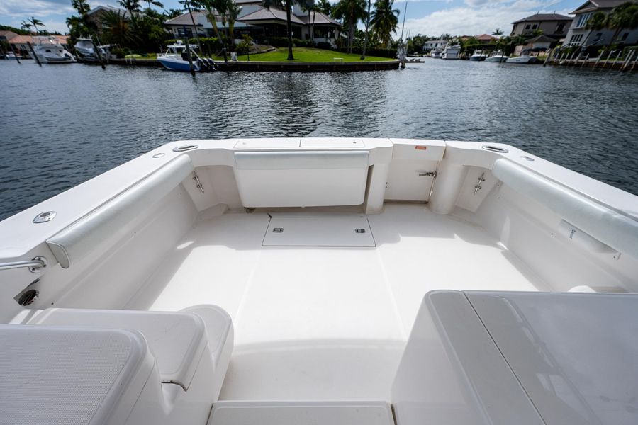 2006 Luhrs 36 Convertible