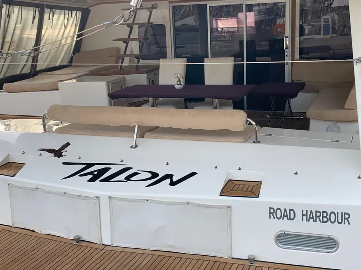 Talon Yacht Photos Pics 