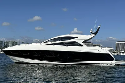 2015 Sunseeker Predator 57