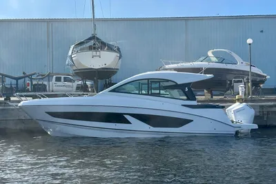 Beneteau GT 32