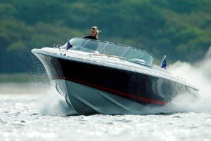 2004 Chris-Craft Corsair 28