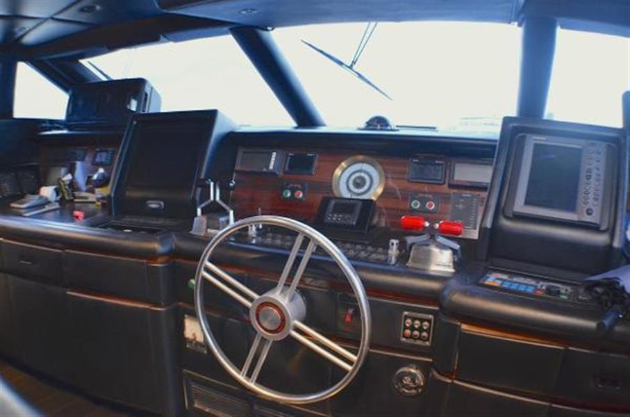 1990 Broward Raised Pilothouse MY