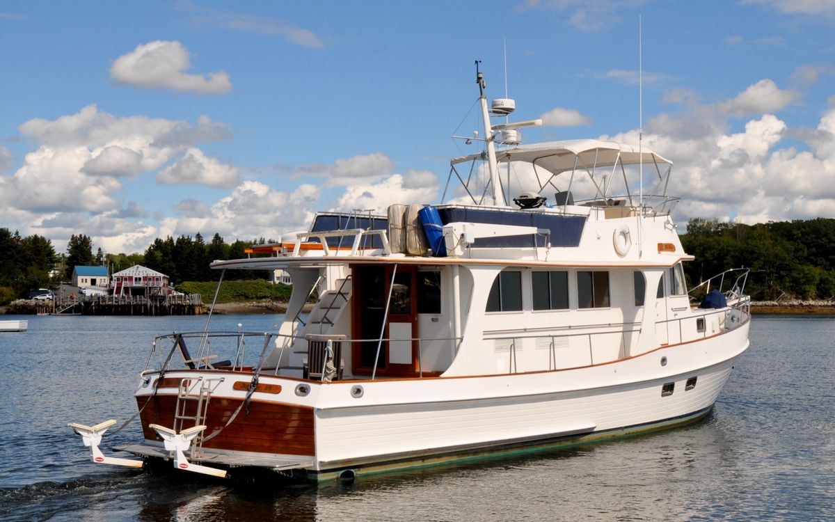 2000 Grand Banks 52 