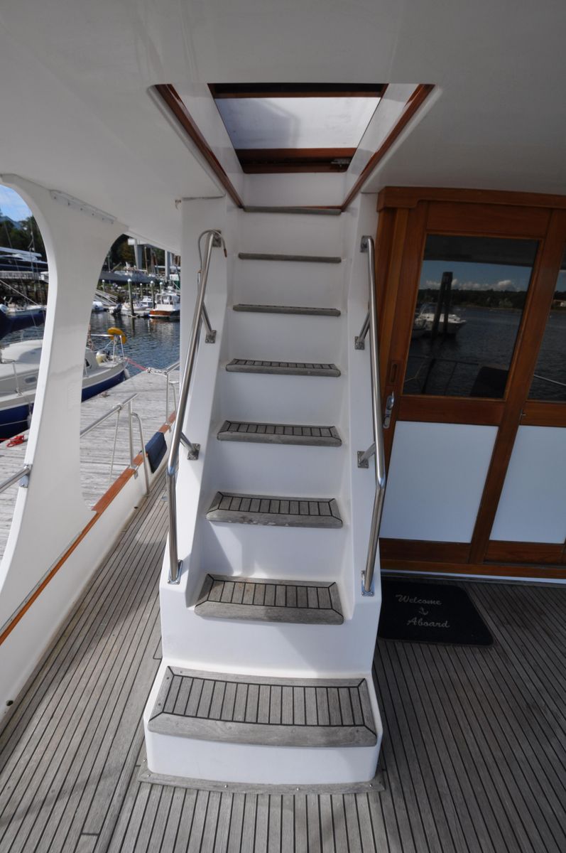 2000 Grand Banks 52 