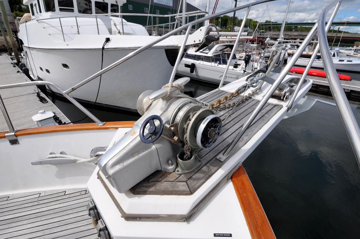 2000 Grand Banks 52 