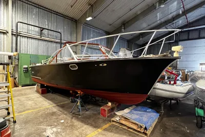 Skiff Craft 260