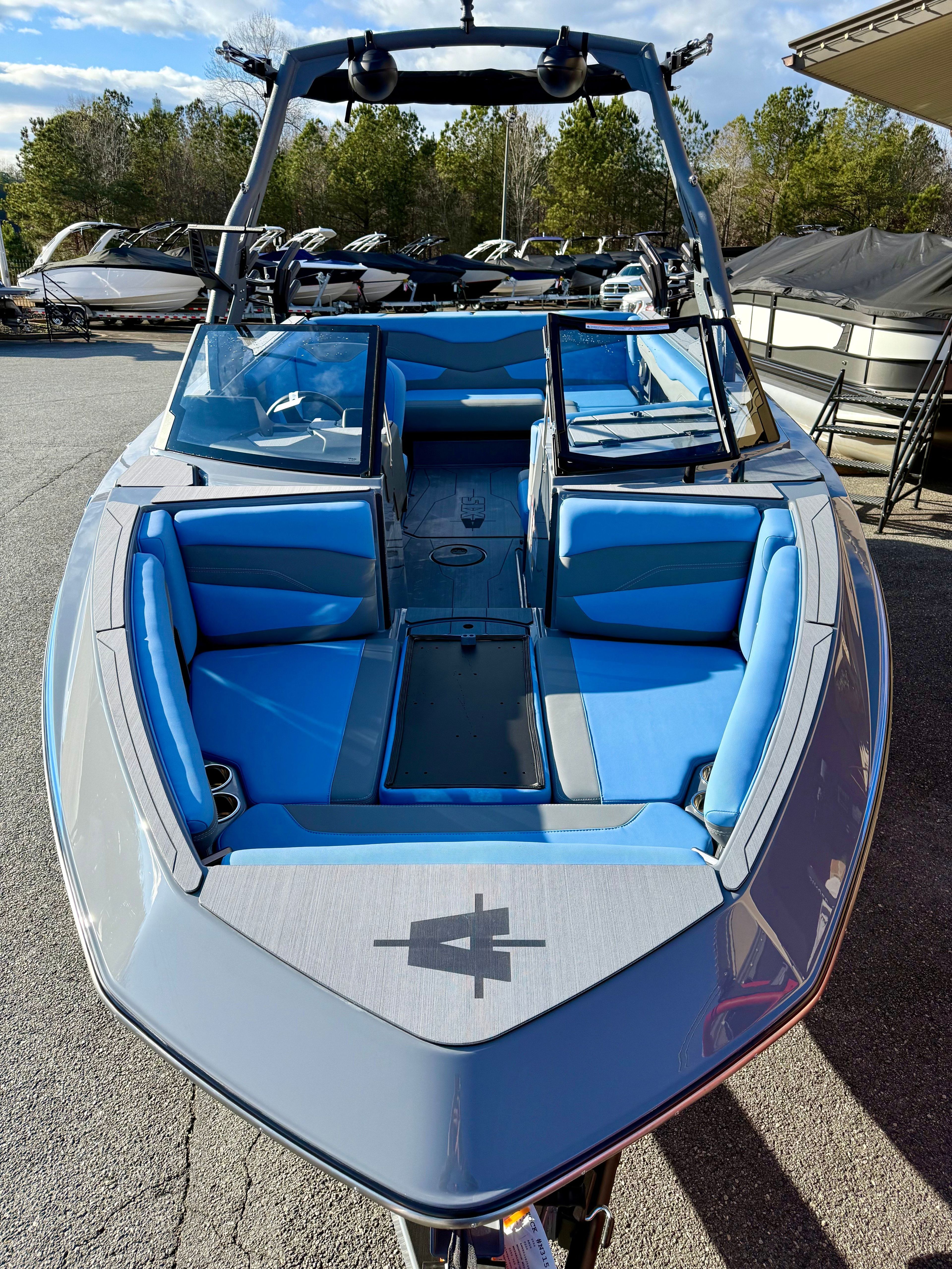 2026 AXIS T220 - Image 5