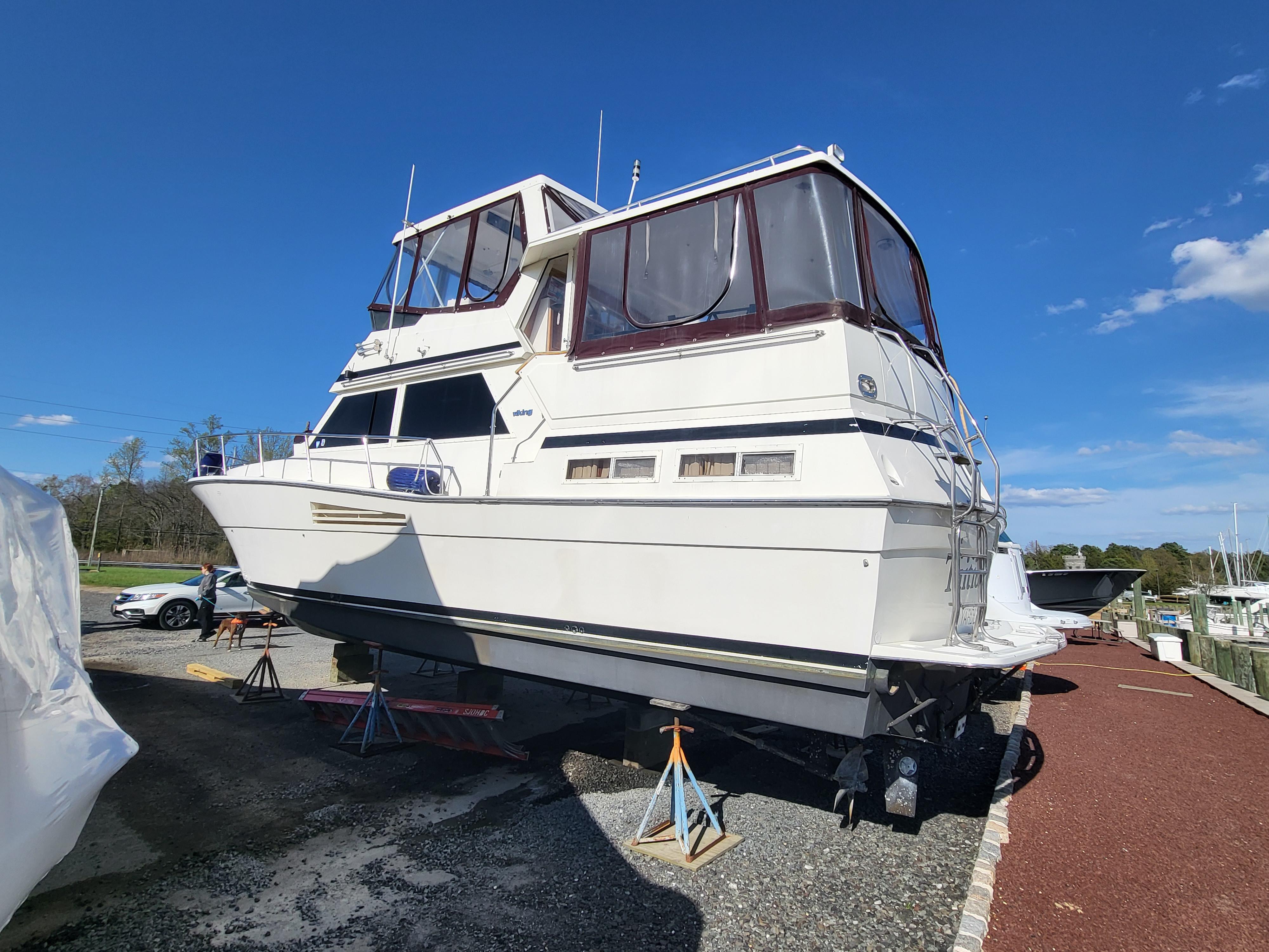 viking 44 motor yacht