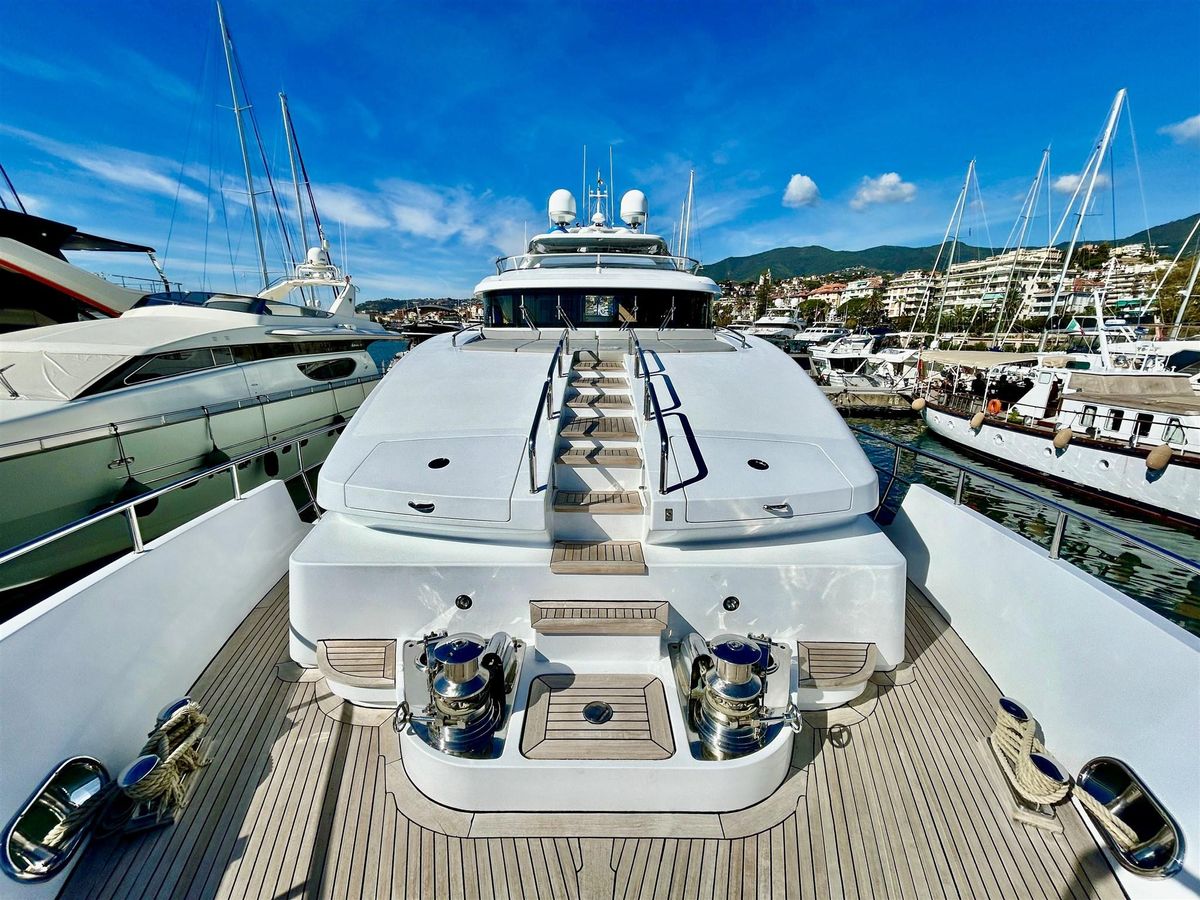 2013 Benetti 93 